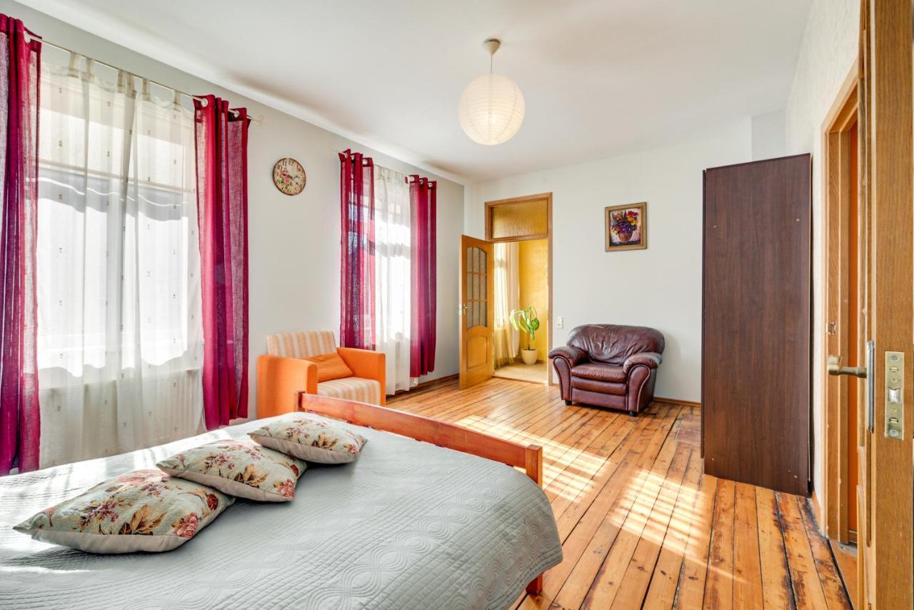 Toma Street Apartments Lipawa Zewnętrze zdjęcie